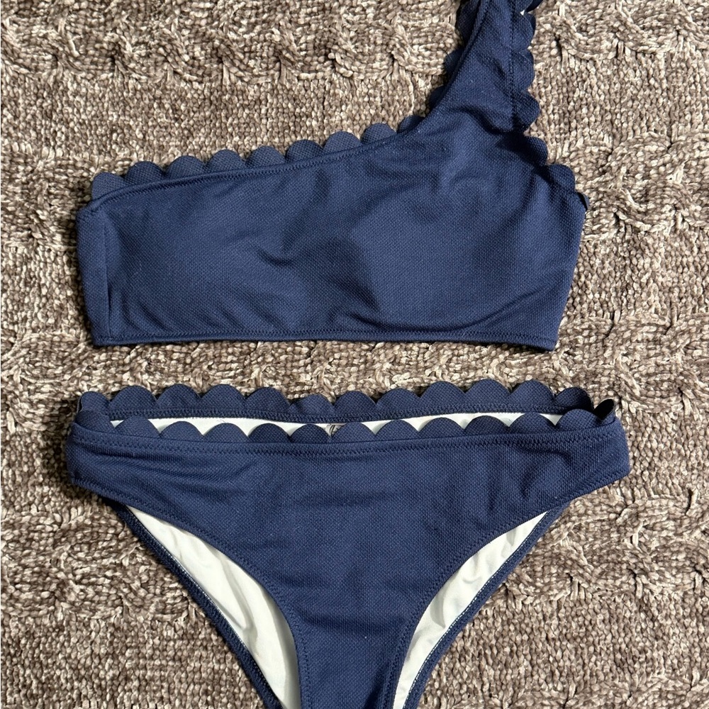 Cupshe Navy, One Shoulder, Scalloped Bikini